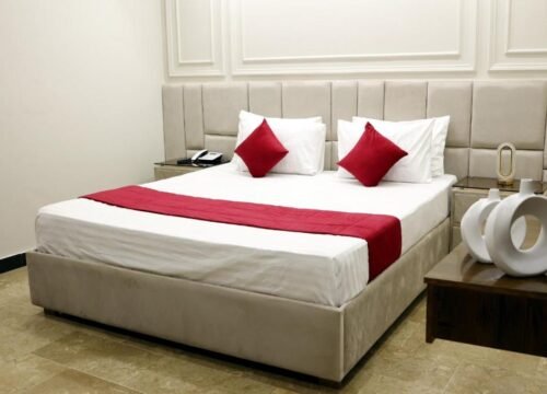 Deluxe Room (Expo Center )