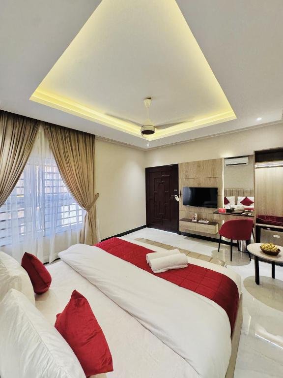 Deluxe Room (Karachi Airport Branch)