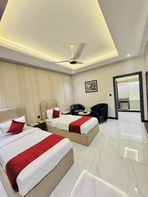 Twin Room (Karachi Airport Branch)