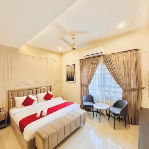 Family Suite (DHA Branch)